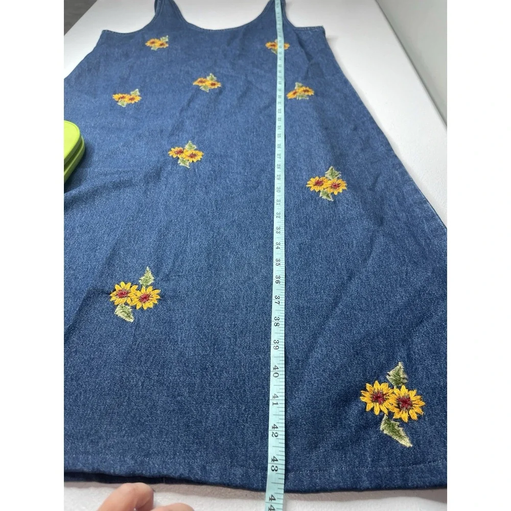Vtg Floral Embroidered Denim Dress Sunflower Y2K Size Medium Denim Du Jour‎ Jean